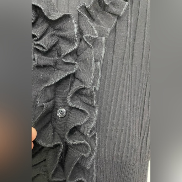 Anne Fontaine V Neck Ruffle Front & Cuff Cardigan Sweater Black Sz 40/ US 6 - Picture 4 of 5